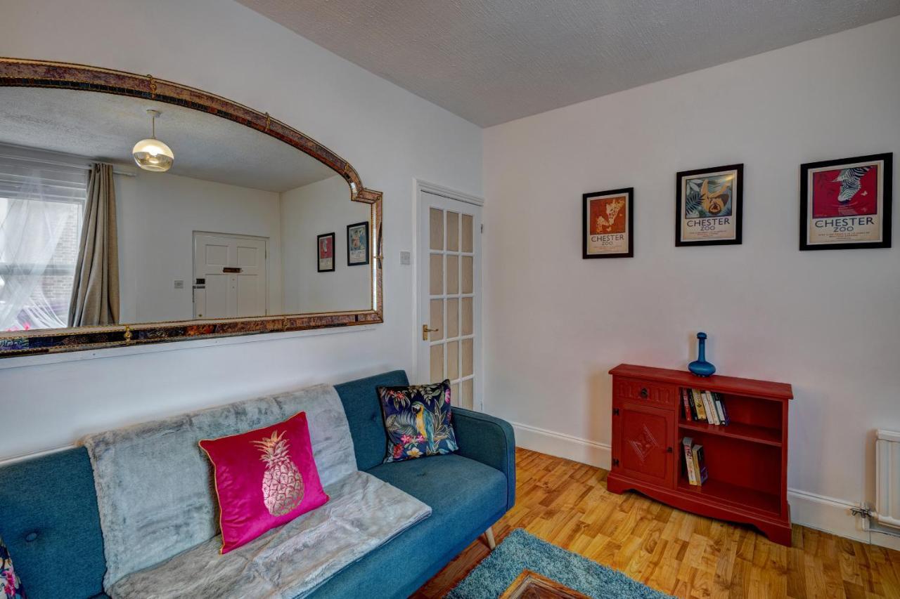 *New* Chester Canal Side 2 Bed Character Home Exterior foto