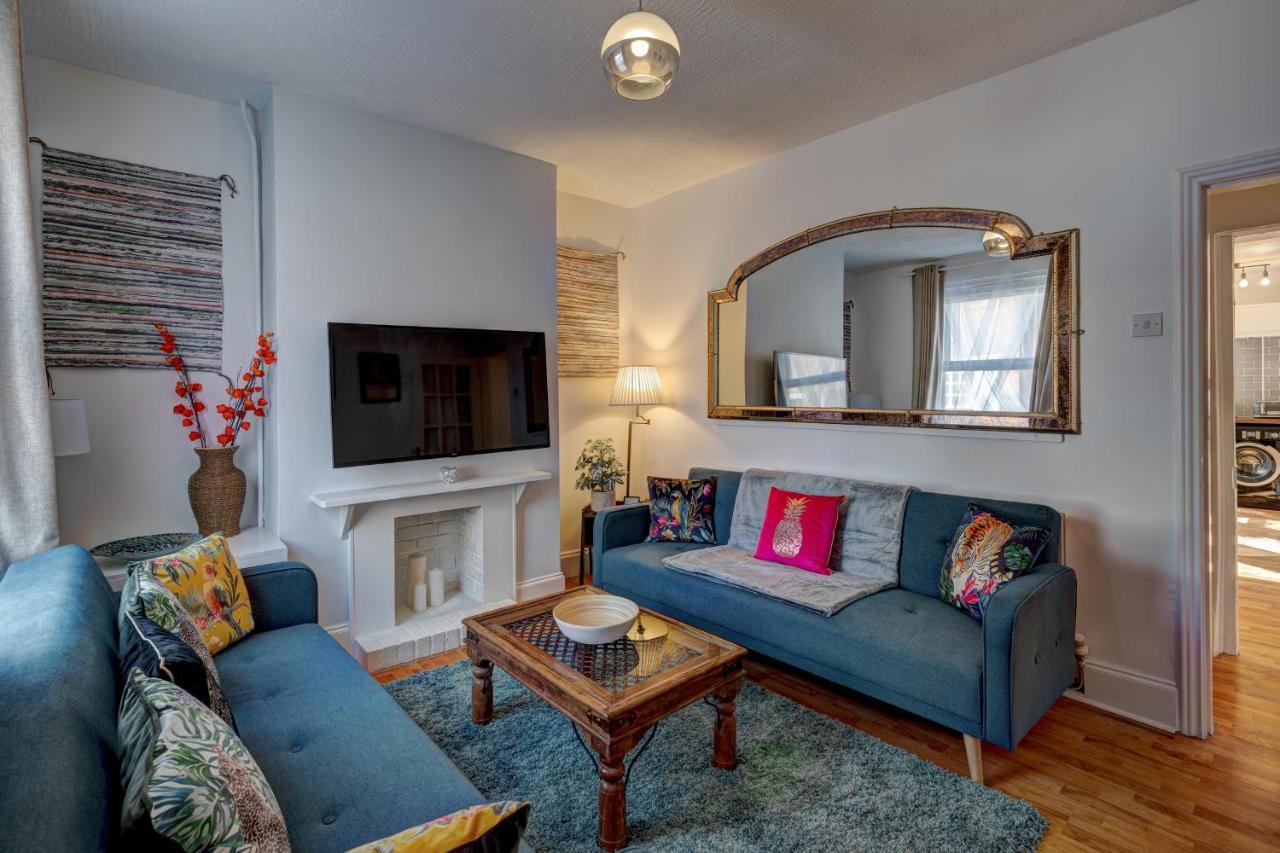 *New* Chester Canal Side 2 Bed Character Home Exterior foto